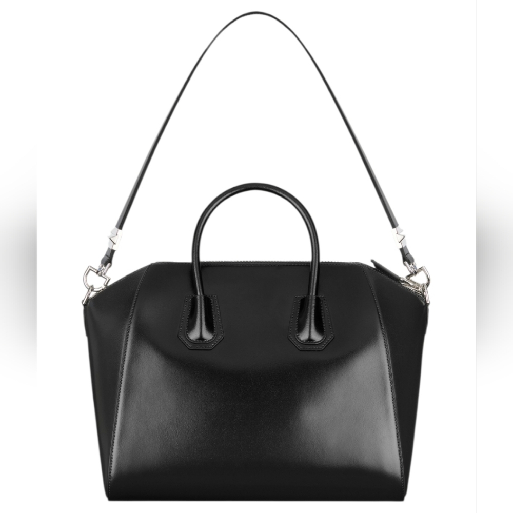 GIVENCHY Medium Antigona Shoulder Bag - Picture 4 of 13
